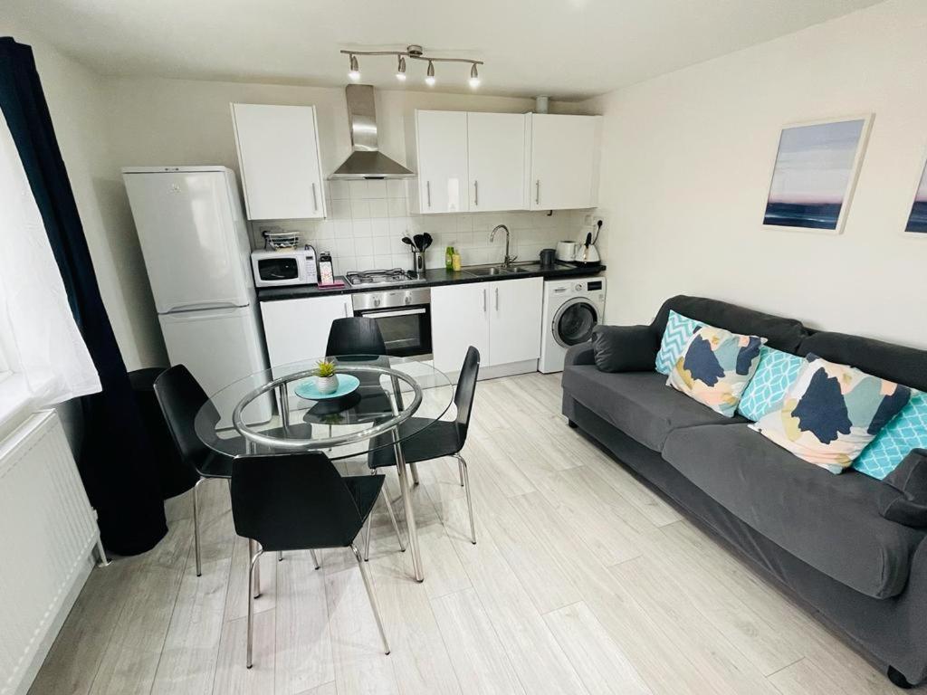 Enfield Chase Apartment Εξωτερικό φωτογραφία