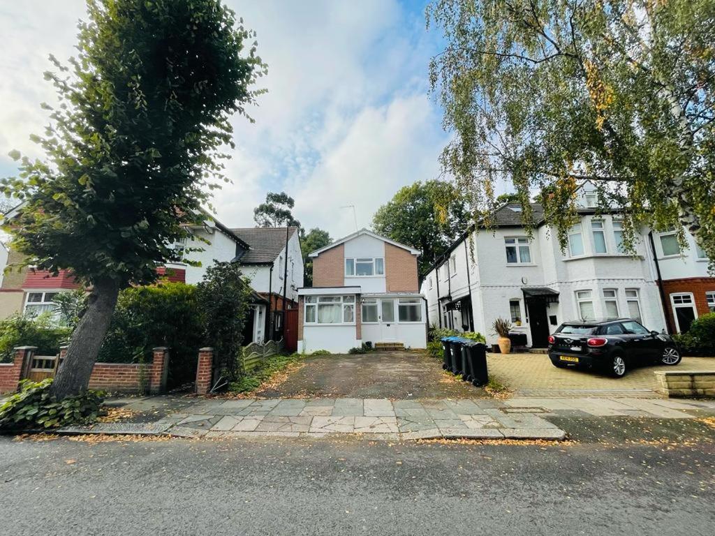 Enfield Chase Apartment Εξωτερικό φωτογραφία